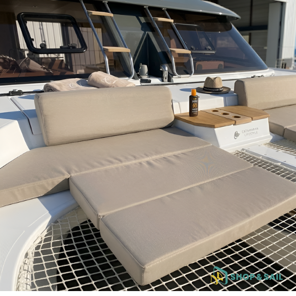 Bain de soleil Batyline Eden 40 Open Nautitech Cataraman (2) Bain de soleil Batyline Eden 40 Open Nautitech Cataraman (2)