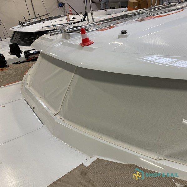 Pare-brise ajouré Fountaine Pajot Aura 51 2021 NV Equipment